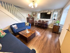Lounge- click for photo gallery